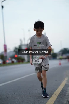 Runner Photo 2042149