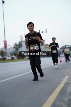 Runner Photo 2042168
