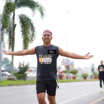 Runner Photo 2042172
