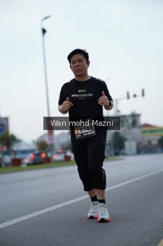 Runner Photo 2042192