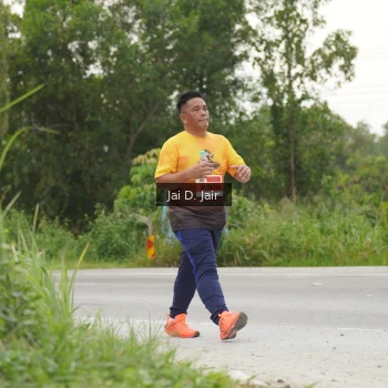 Runner Photo 2042203