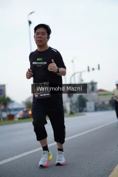 Runner Photo 2042204