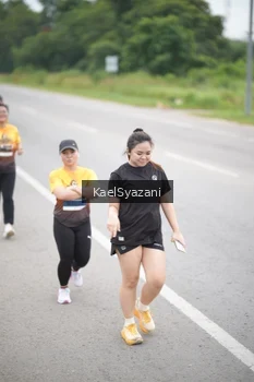 Runner Photo 2042206