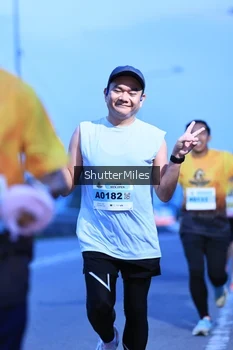 Runner Photo 2042207