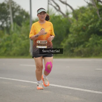 Runner Photo 2042211