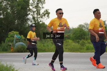 Runner Photo 2042264