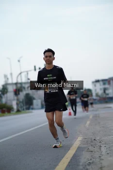 Runner Photo 2042265