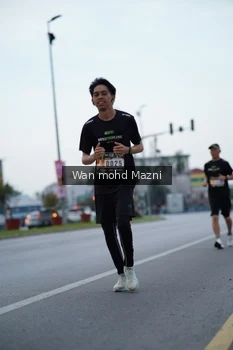 Runner Photo 2042282