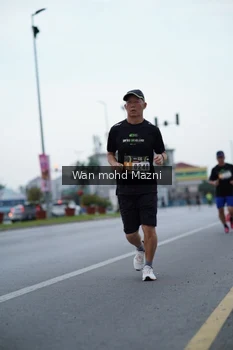 Runner Photo 2042288