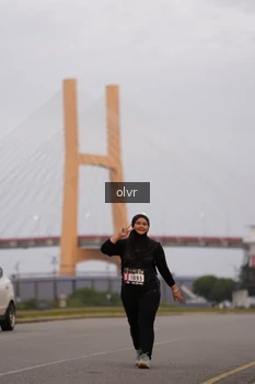 Runner Photo 2042310