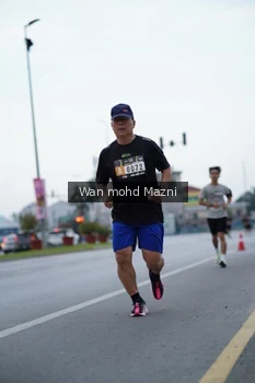 Runner Photo 2042320