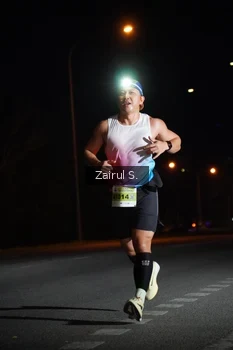 Runner Photo 2042323