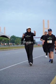 Runner Photo 2042370