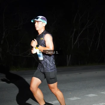 Runner Photo 2042381