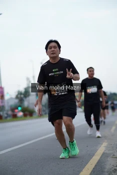Runner Photo 2042454