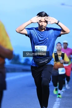 Runner Photo 2042492