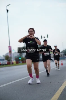 Runner Photo 2042493