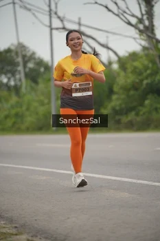 Runner Photo 2042520