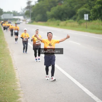 Runner Photo 2042551