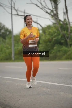 Runner Photo 2042558