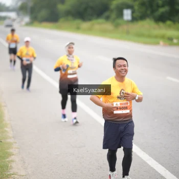 Runner Photo 2042596