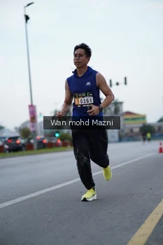 Runner Photo 2042610