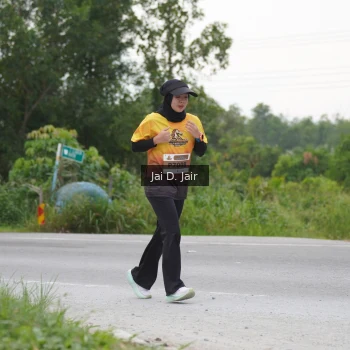 Runner Photo 2042640