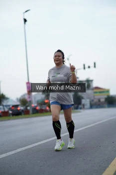 Runner Photo 2042641