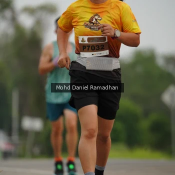 Runner Photo 2042644