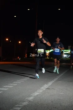 Runner Photo 2042656