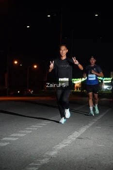 Runner Photo 2042665
