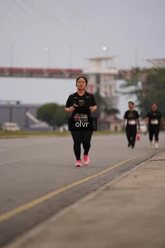 Runner Photo 2042684