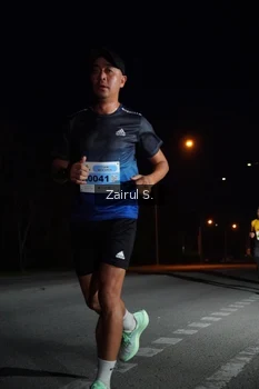 Runner Photo 2042685