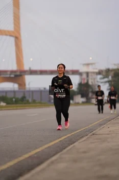 Runner Photo 2042729