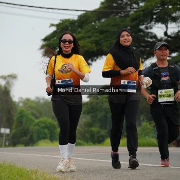 Runner Photo 2042730