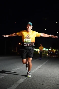 Runner Photo 2042745