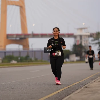 Runner Photo 2042746