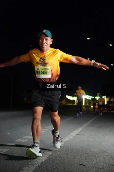 Runner Photo 2042752