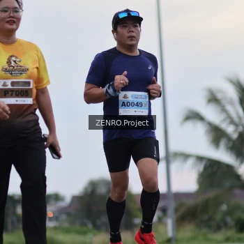 Runner Photo 2042768