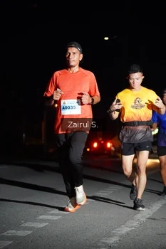 Runner Photo 2042825
