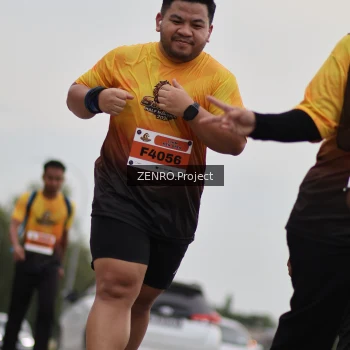Runner Photo 2042892