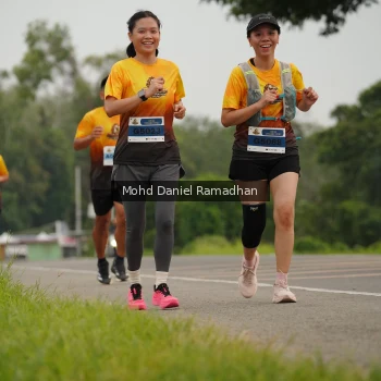 Runner Photo 2042896