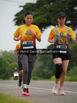 Runner Photo 2042910