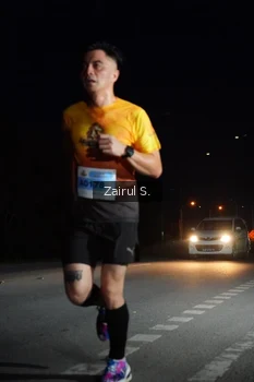Runner Photo 2042911