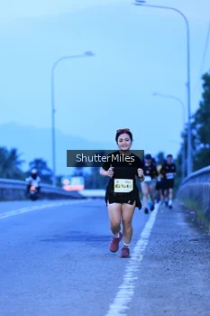 Runner Photo 2042947