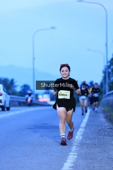 Runner Photo 2042960