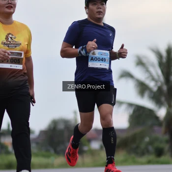 Runner Photo 2042963