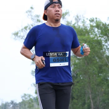 Runner Photo 2042966
