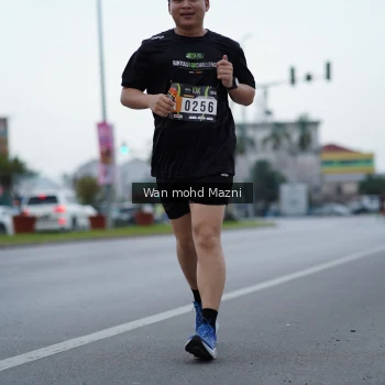 Runner Photo 2042989