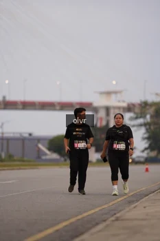 Runner Photo 2043000